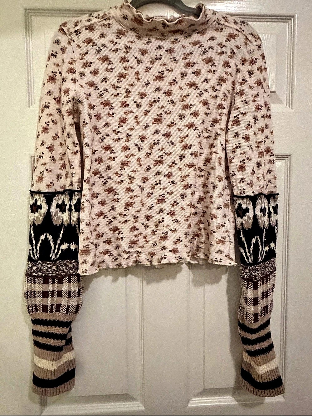 We Free Floral Sweater Size XL